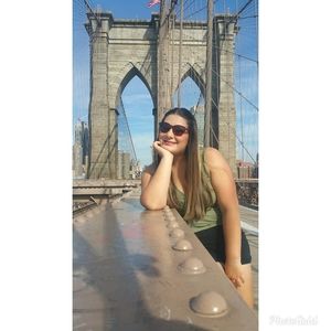 Meet your Posher, Bruna